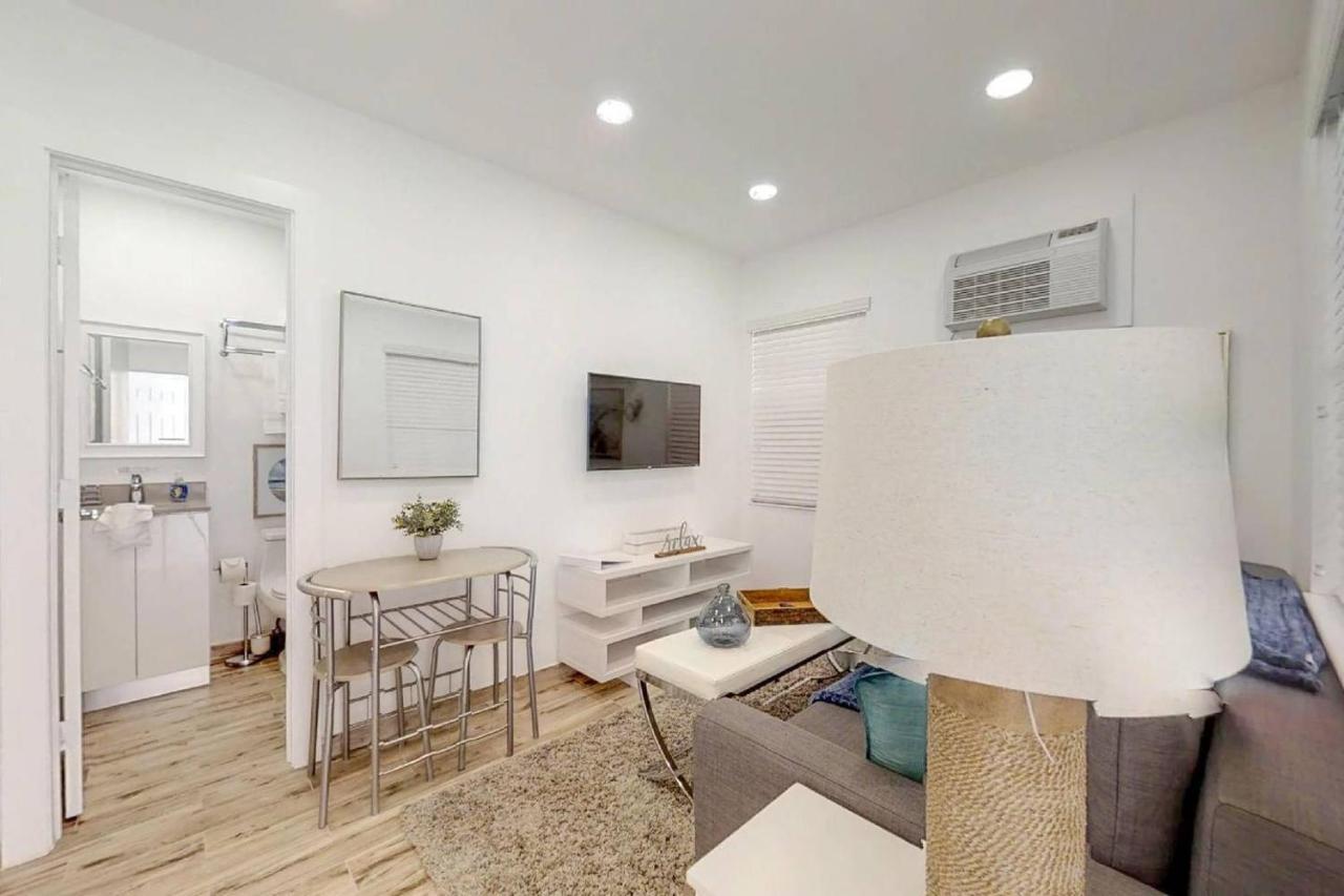 Chick & Fashionable 1 Bedroom Apt Beach Unit # 4 Hollywood Exterior foto